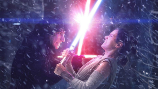 Al actor que interpreta a Kylo Ren en <i>Star Wars</i> se le escapa un detalle clave sobre el verdadero origen de Rey<em></em>